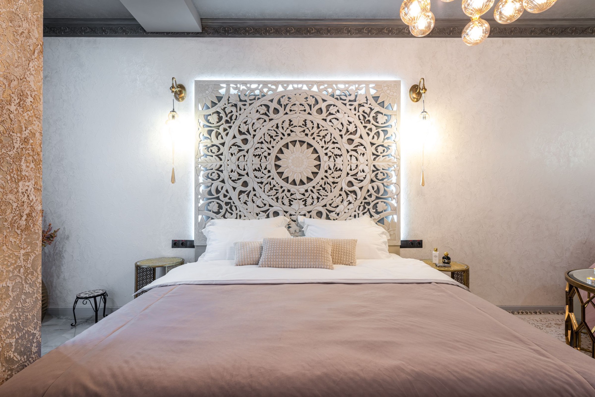 A calm finished bedroom